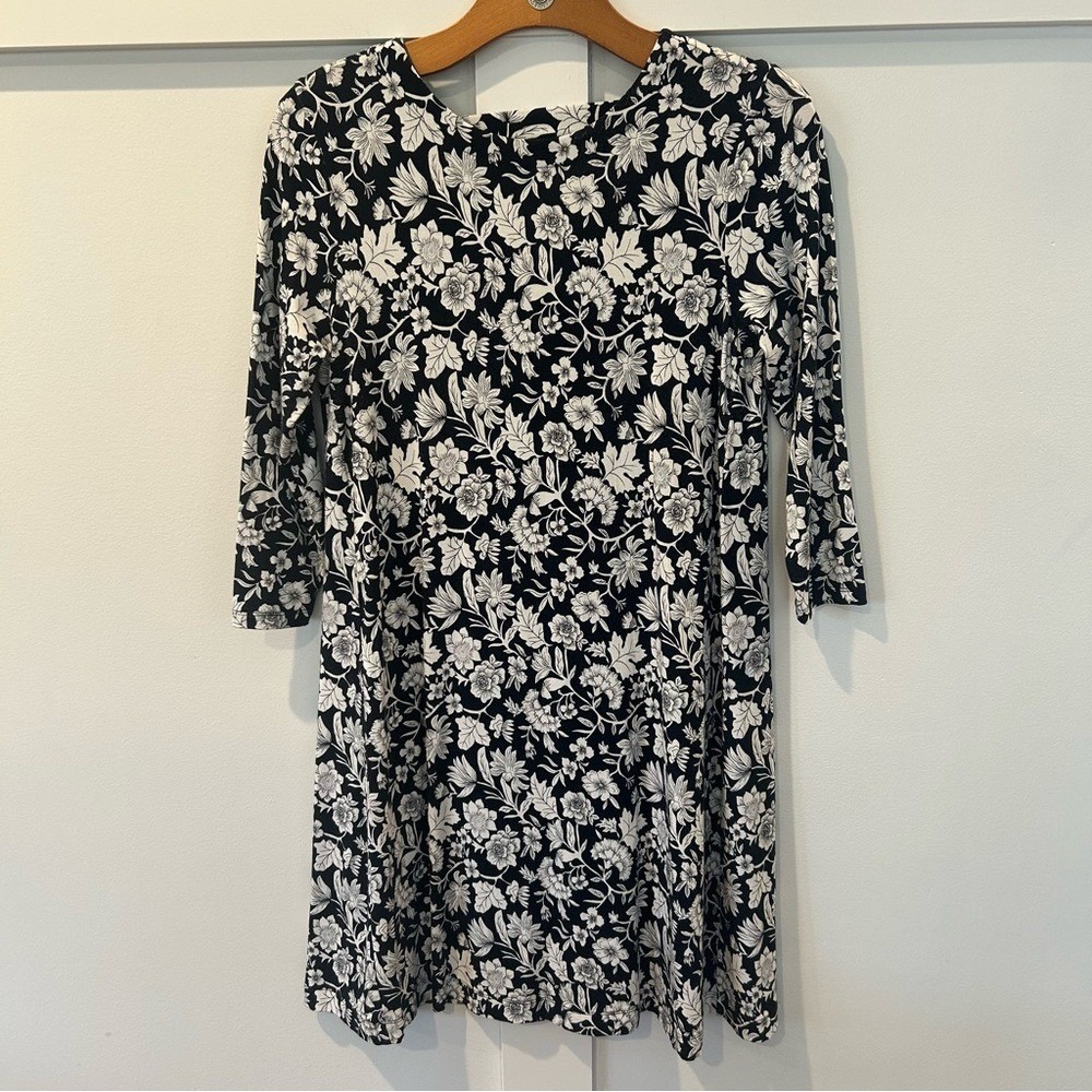 Loft Women's Swing Dress Blue White Floral V-Back Casual Small Petite